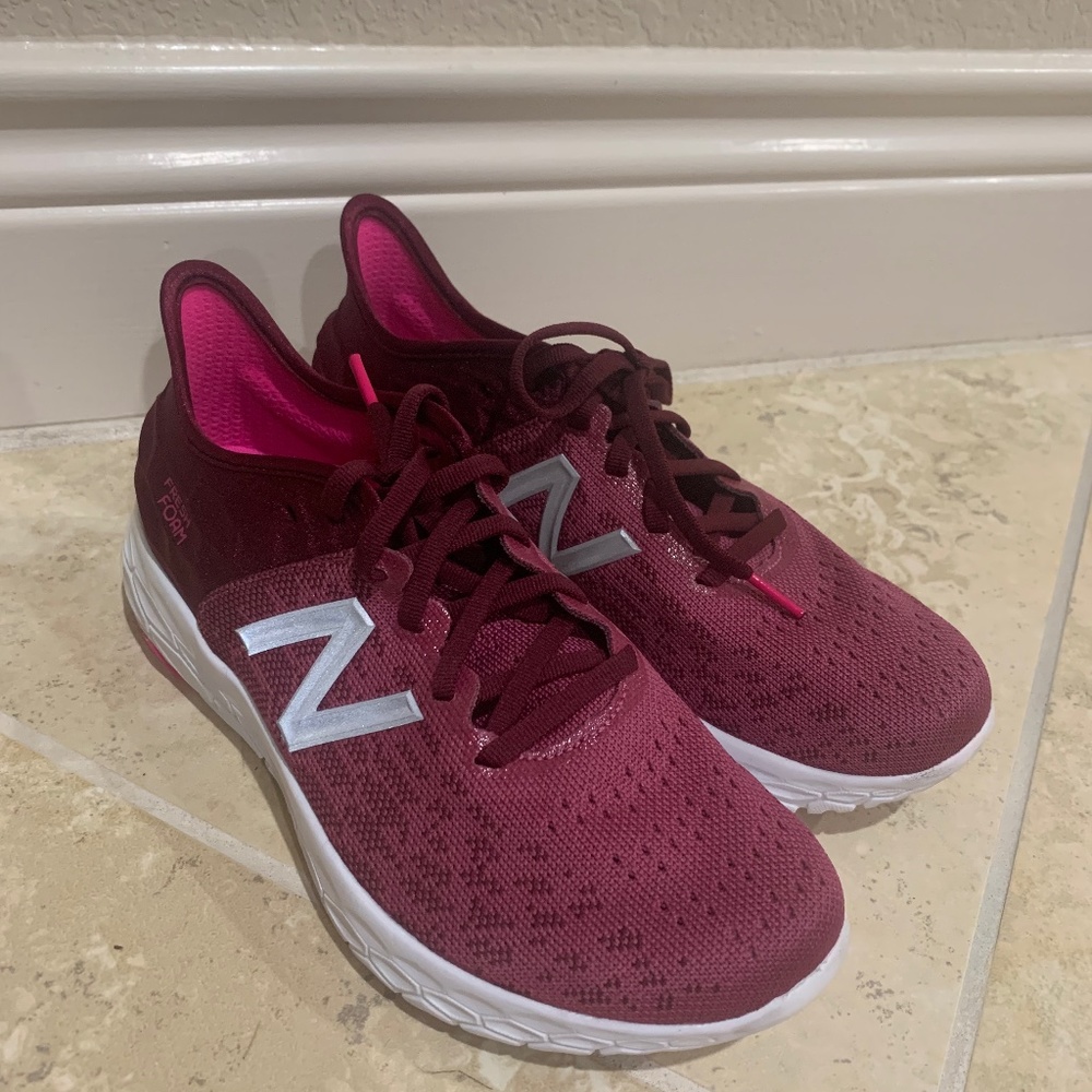 New Balance Fresh Foam Beacon WBECNDF2 NEW - size 7